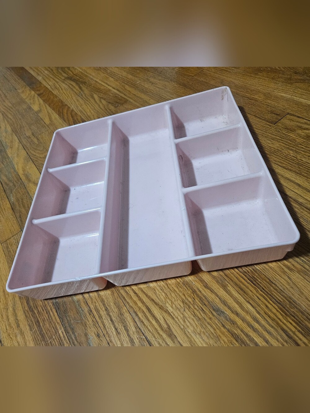 Pink Plastic Organizer Tray 6 Medium Compartments & 1 Large In The Center
